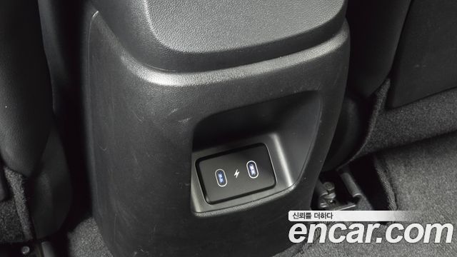 Hyundai AVANTE 2024 — photo 31