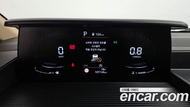 Hyundai Staria 2022 — photo 11