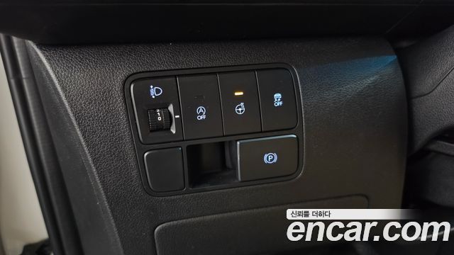Hyundai Staria 2022 — photo 24
