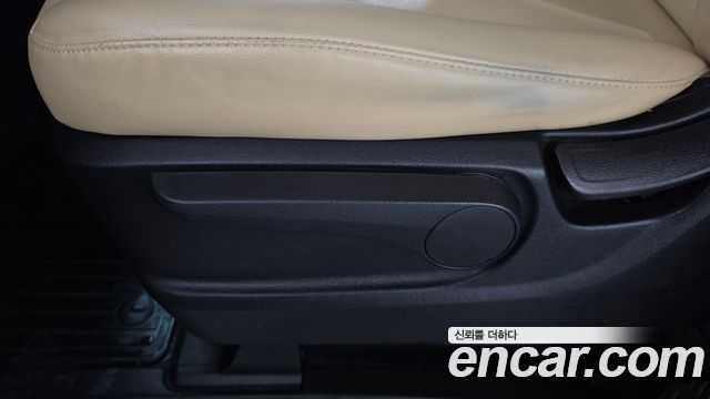 Hyundai Staria 2022 — photo 32