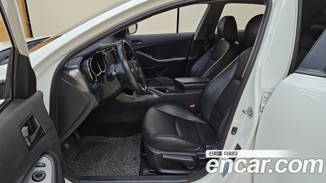 Kia K5 2014 — photo 9
