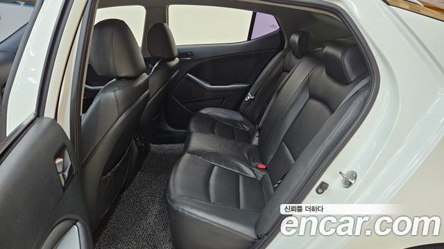 Kia K5 2014 — photo 10