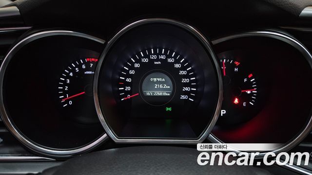 Kia K5 2014 — photo 12