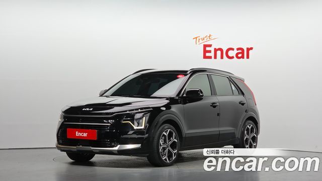 Kia Niro 2025 — photo 1