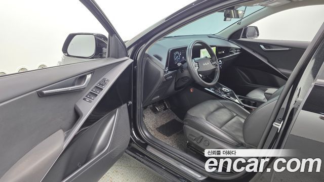 Kia Niro 2025 — photo 13