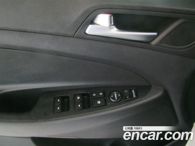 Hyundai Tucson 2016 — photo 9