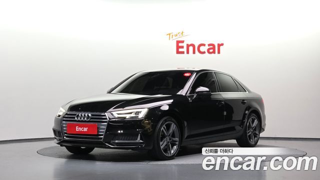 Audi A4 2019 — photo 1