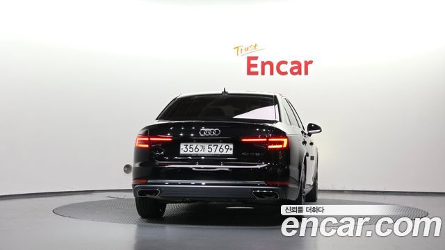 Audi A4 2019 — photo 4