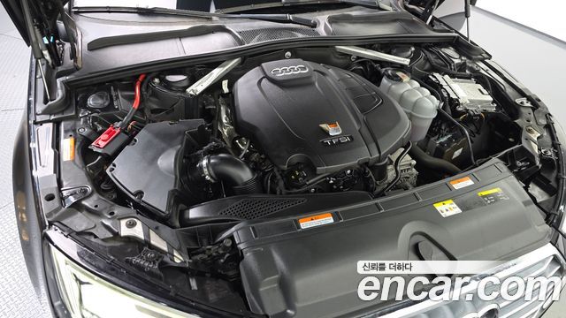 Audi A4 2019 — photo 6