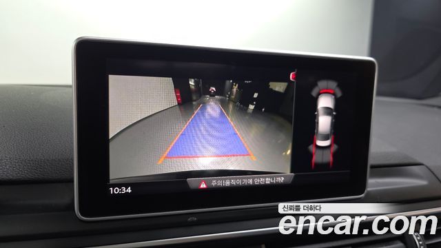 Audi A4 2019 — photo 15