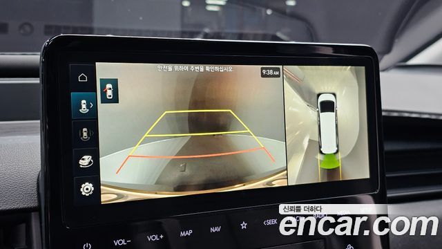 Hyundai Staria 2025 — photo 21