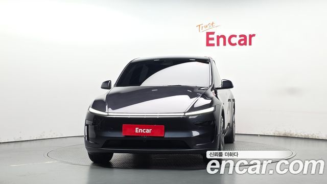 Tesla Model Y 2026 — photo 3