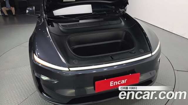 Tesla Model Y 2026 — photo 6