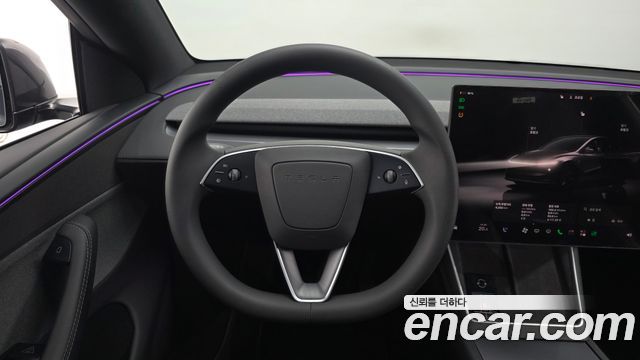 Tesla Model Y 2026 — photo 19