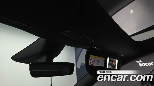 Tesla Model Y 2026 — photo 24