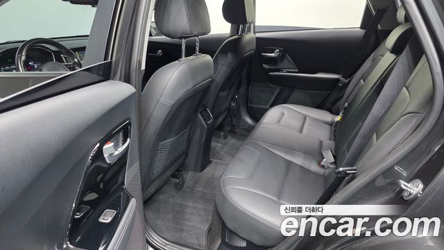Kia Niro 2022 — photo 18