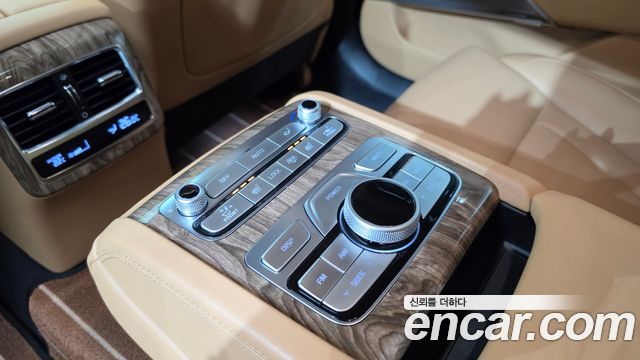 Kia K9 2021 — photo 18