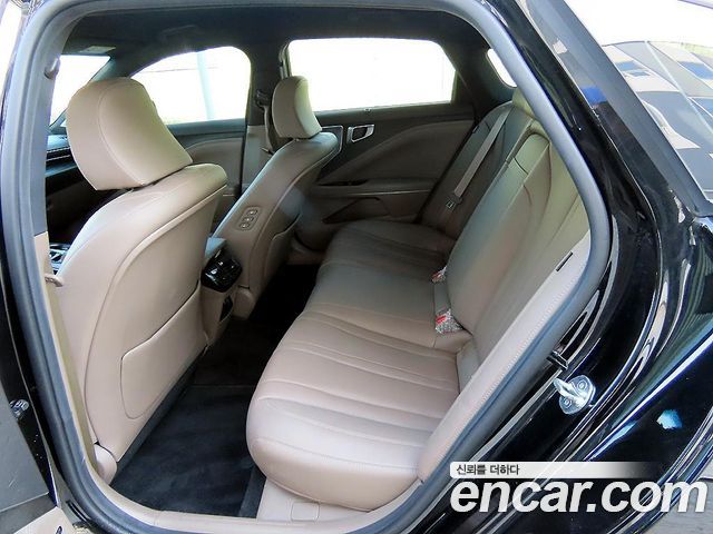 Kia K8 2022 — photo 11