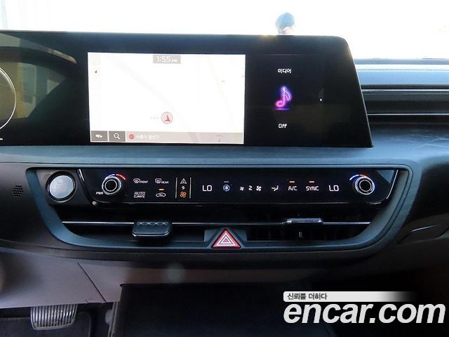 Kia K8 2022 — photo 16