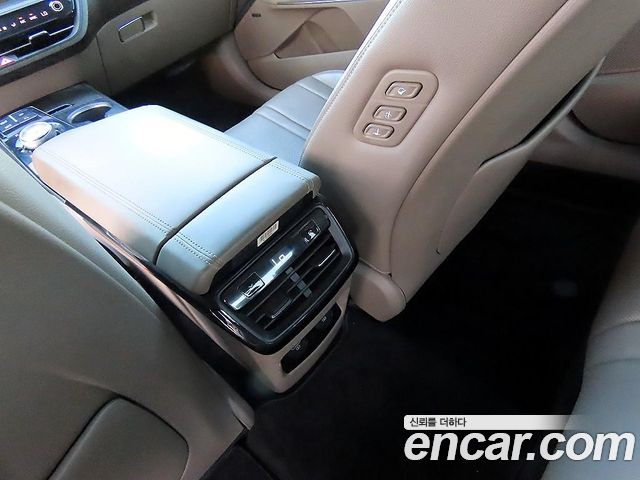 Kia K8 2022 — photo 19