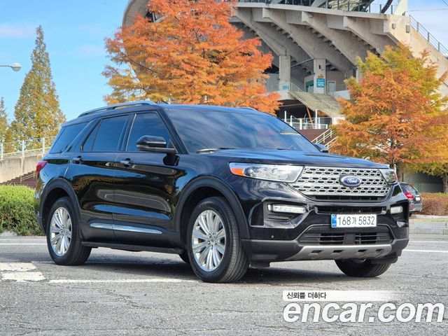 Ford Explorer 2021 — photo 3