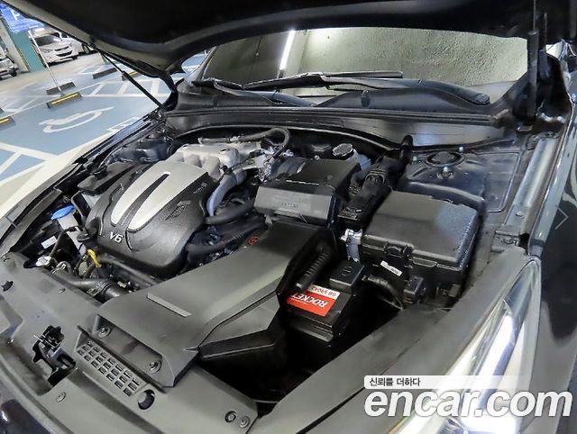 Kia K7 2018 — photo 19