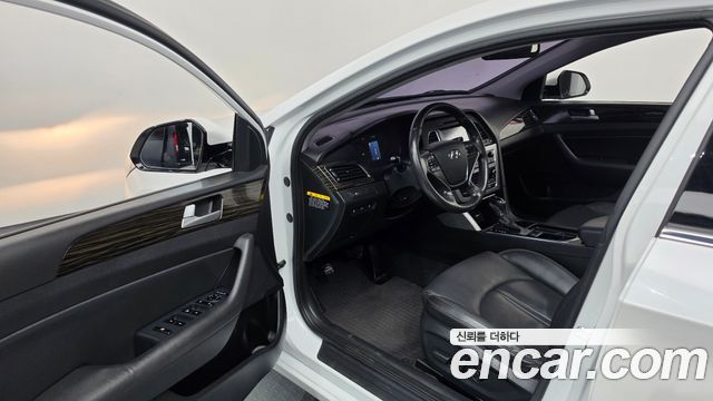 Hyundai Sonata 2016 — photo 10