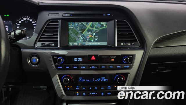 Hyundai Sonata 2016 — photo 14