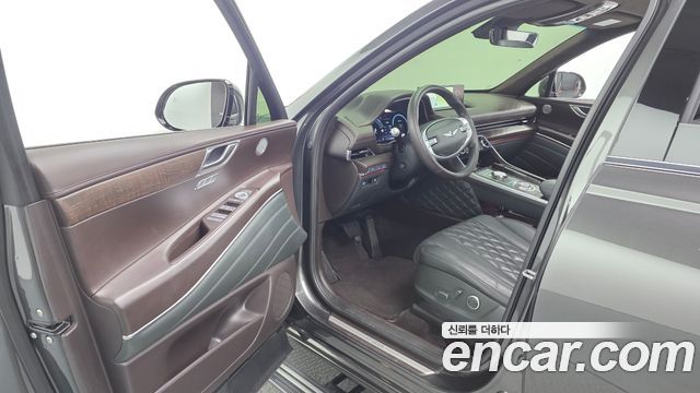 Genesis GV80 2023 — photo 13