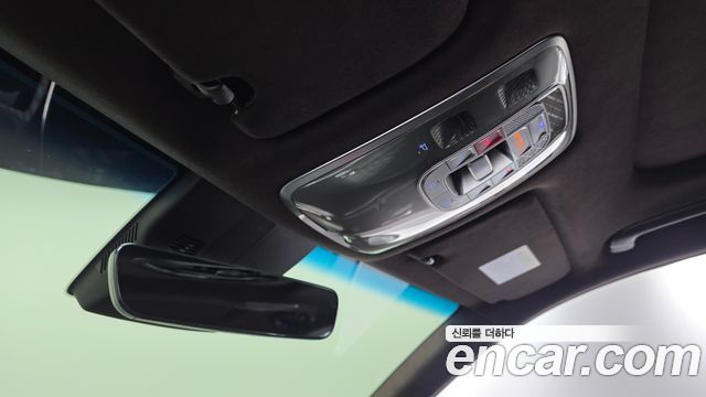 Genesis GV80 2023 — photo 27