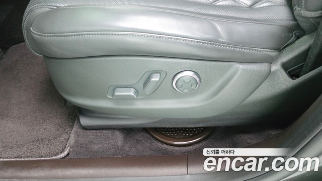 Genesis GV80 2023 — photo 33