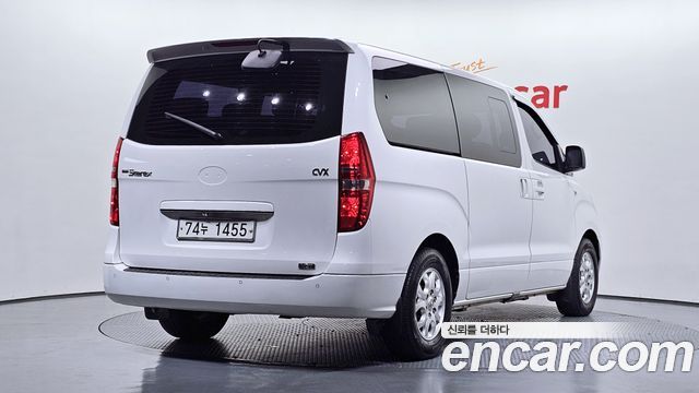 Hyundai Starex 2012 — photo 2