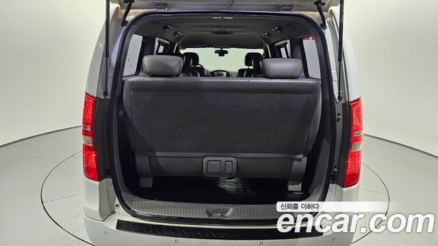 Hyundai Starex 2012 — photo 29
