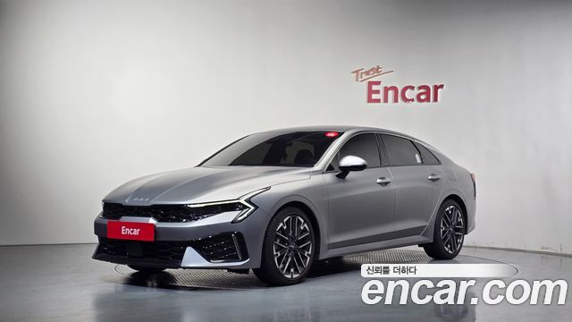 Kia K5 2025 — photo 1