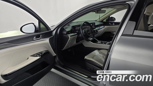 Kia K5 2025 — photo 13