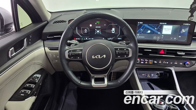 Kia K5 2025 — photo 19
