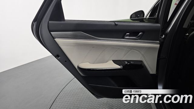 Kia K5 2025 — photo 15