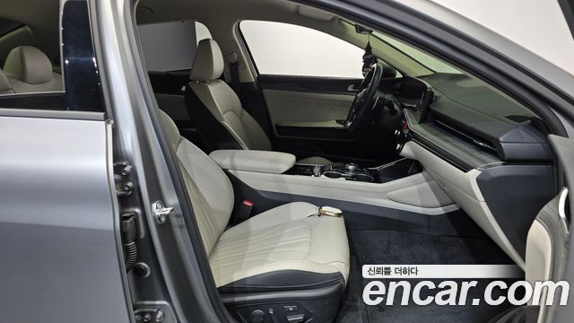 Kia K5 2025 — photo 16