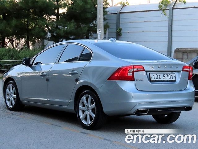 Volvo S60 2017 — photo 3