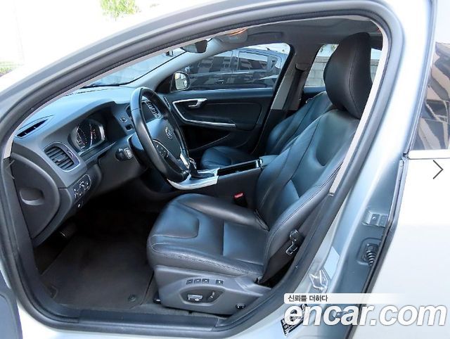 Volvo S60 2017 — photo 5