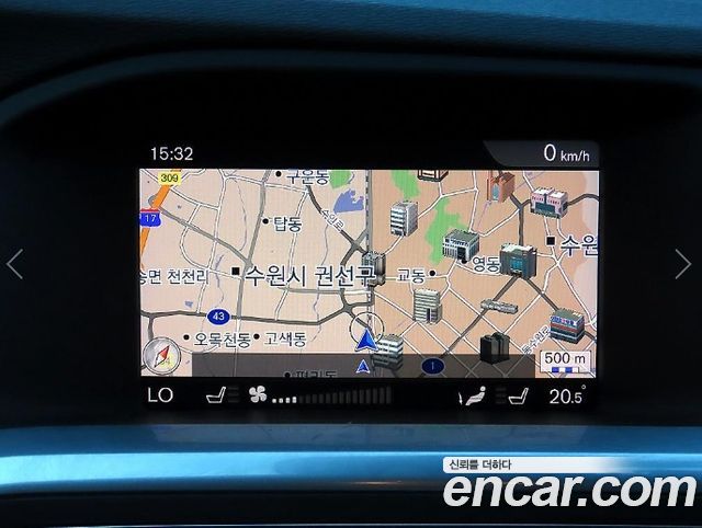 Volvo S60 2017 — photo 14