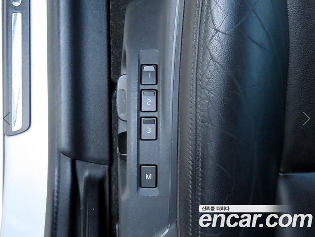 Volvo S60 2017 — photo 17