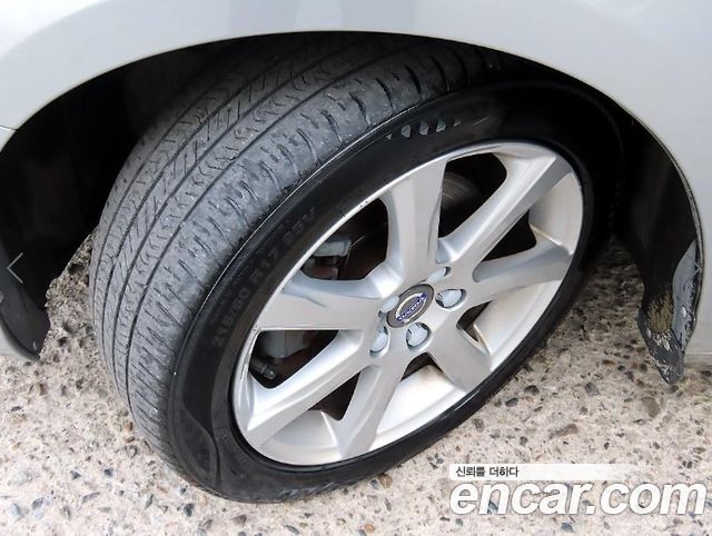 Volvo S60 2017 — photo 20