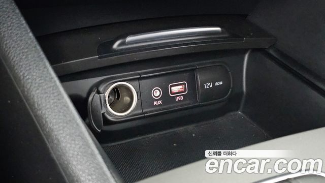 Kia K5 2018 — photo 18