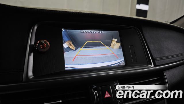 Kia K5 2018 — photo 22
