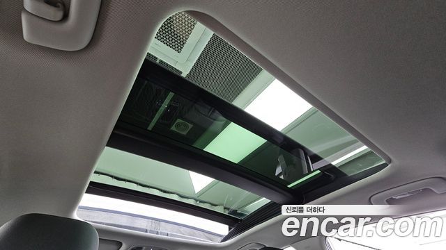 Kia K5 2018 — photo 23