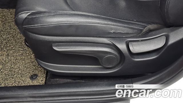 Kia K5 2018 — photo 30