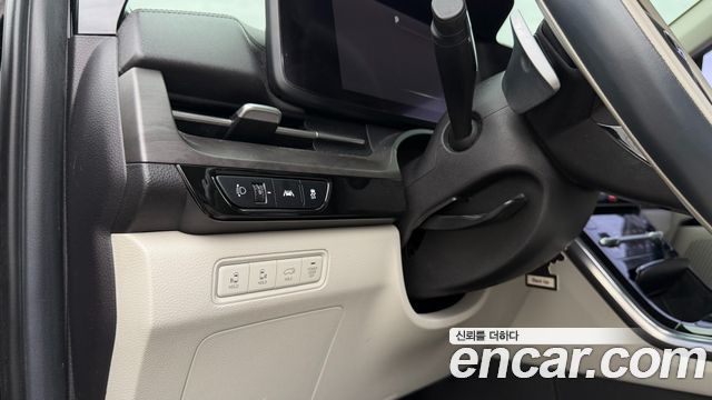 Kia Canival 2021 — photo 10