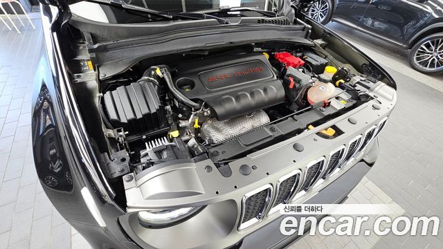 Jeep Renegade 2021 — photo 6