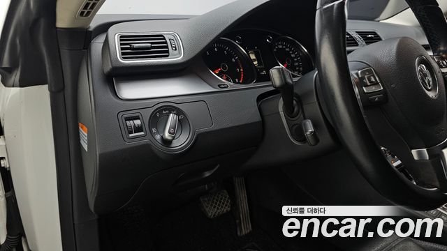 Volkswagen CC 2015 — photo 13